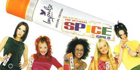 90s beauty trends making a comeback retro beauty products