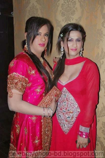 pakistan actress manhoor baloch nipple nangi topless boobs 2 xxxpicz