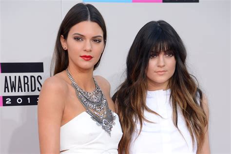 Kendall And Kylie Jenner Prank Women On Tbs Deal With It