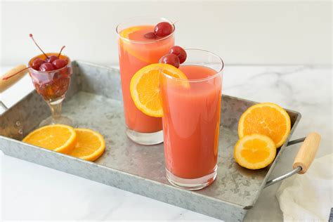 15 peachy cocktail recipes you can t miss