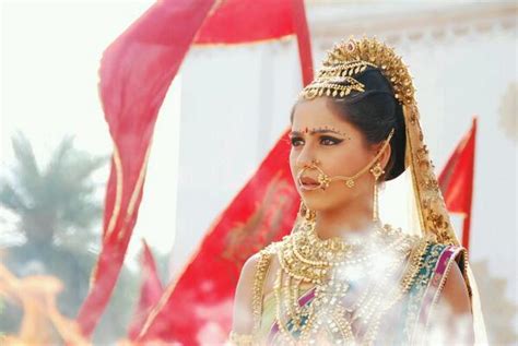 New Pic Veebha Anand Looks Beautiful As Arjun S Newly Wed