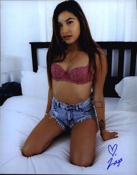 Zaya Cassidy Signed Model 8x10 Photo Proof Certificate A0004 Ebay