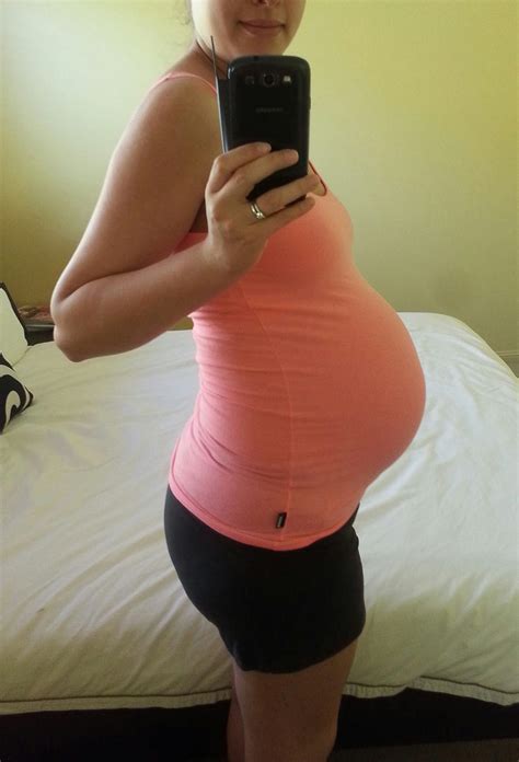 33 weeks the maternity gallery