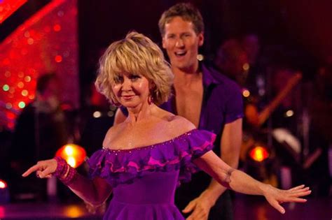 strictly come dancing 2011 lulu is latest contestant voted off