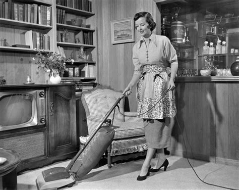 50 s housewife housewife 1950s housewife vintage housewife