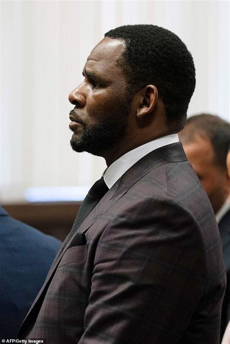 r kelly is arrested in chicago on sex trafficking charges daily mail online