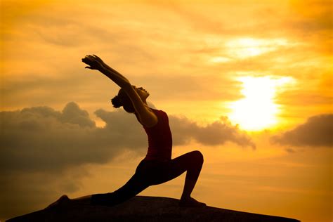 perks  implementing yoga    year  gaia health blog