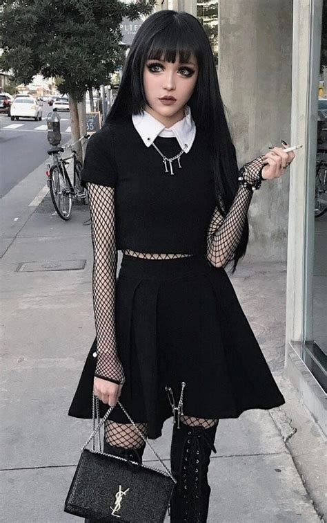 33 Bewitching Goth Outfit Ideas Goth Dress Edgy Outfits Alternative