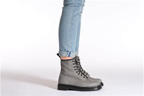 dr martens   geel boots en enkellaarsjes chez sarenza