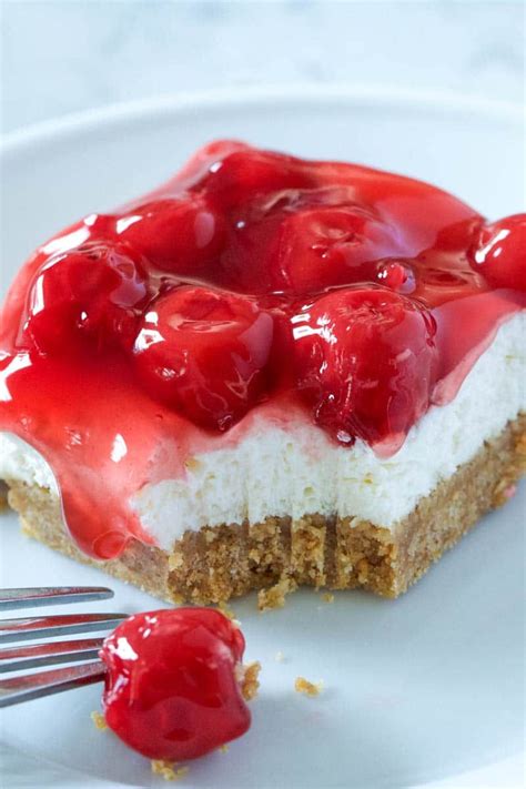 This Homemade No Bake Cheesecake Dessert Is A Vintage