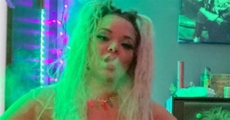 Big Brother S Trisha Paytas Goes Completely Naked As She Smokes A