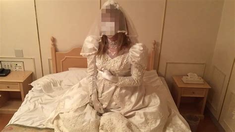 Wedding Dress Masturbation On Bed Gay Porn Fd Xhamster