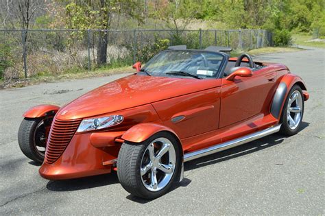 love   plymouth prowler  reasons   flopped