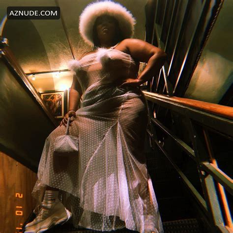Lizzo Nude And Sexy Staggering And Gigantic Photo Collection Aznude