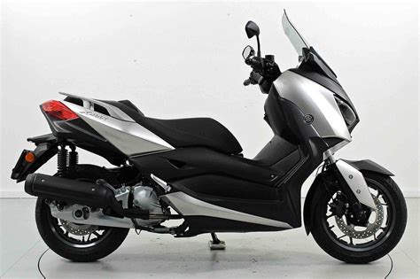 yamaha yp   max abs bis  ccm motorraeder moto center winterthur