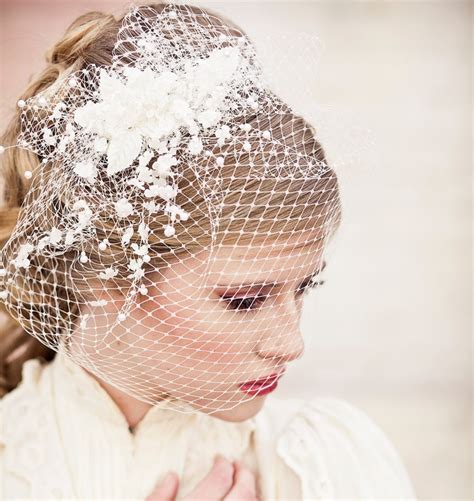 Stylish And Sophisticated Birdcage Veils Chic Vintage Brides Chic