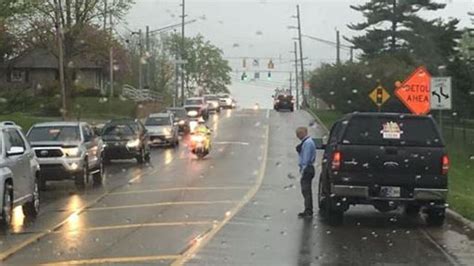 custom  pulling    funeral procession