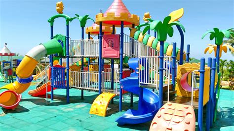 photo playground blue children green   jooinn
