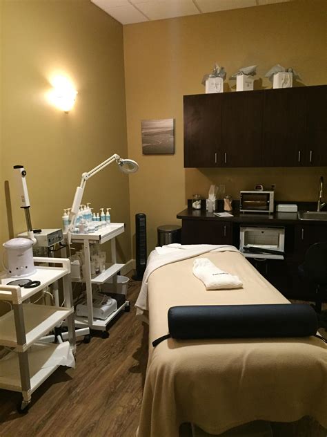 hand and stone massage and facial spa in lakeland fl spas