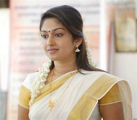 homely girls tamil homely girl in white saree with mallikai poo