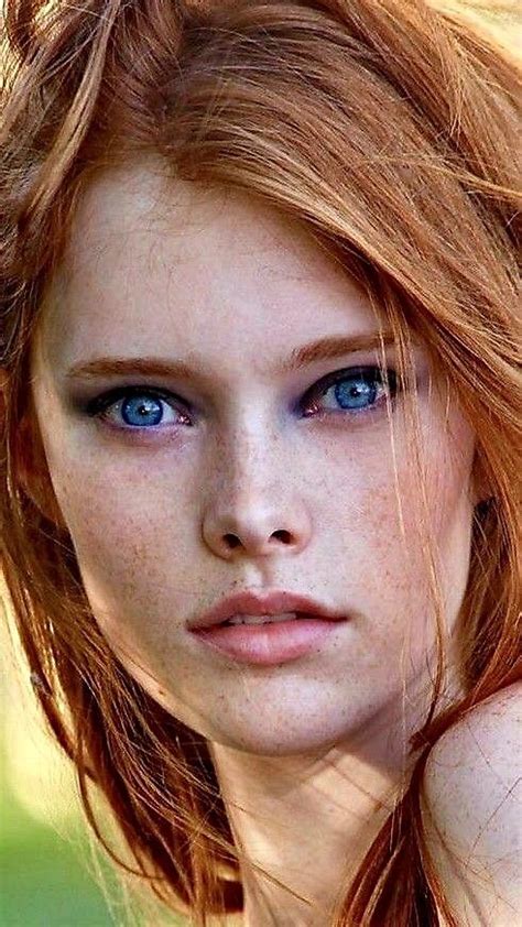 Redhead In 2020 Red Hair Freckles Beautiful Red Hair Red Haired Beauty