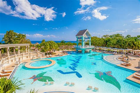 Full Review What Guests Love About Sandals Ochi