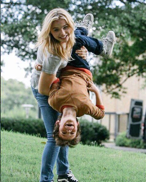 Sammy And Cassie The 5th Wave Movie The 5th Wave The Fifth Wave Book