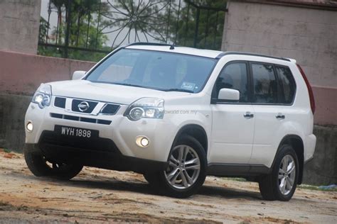 nissan  trail   facelift review autoworldcommy