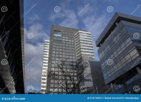 abn amro bank headquarters building  gustav mahlerplein amsterdam niederlande