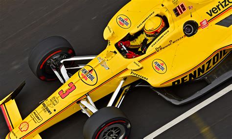 Castroneves Quietly Puts Himself In Place To Make Indy 500 History