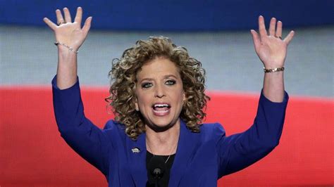 wasserman schultz avoids talking about her email controversy with