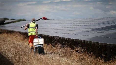 clean  solar panels   drones futureentech