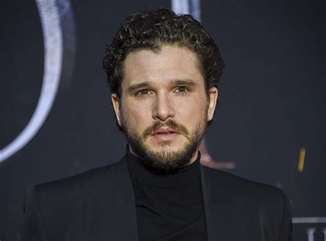 game of thrones star kit harington seeks help for personal issues