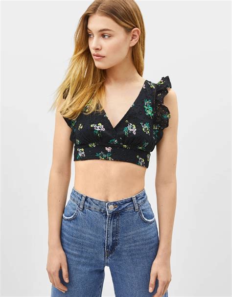 fashion news latest fashion don   top collection latest trends crop tops jeans
