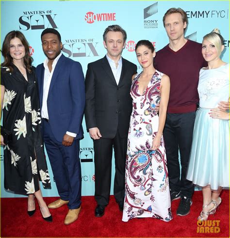 lizzy caplan and michael sheen reteam with masters of sex cast at season three screening photo