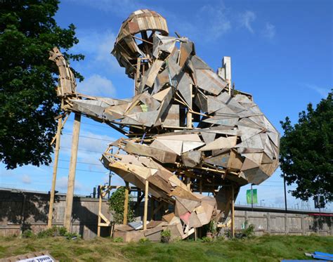 giant reclaimed wood sculptures  robots upcyclist