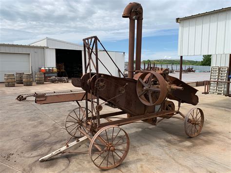 sold antique ihc corn sheller doyles wagons
