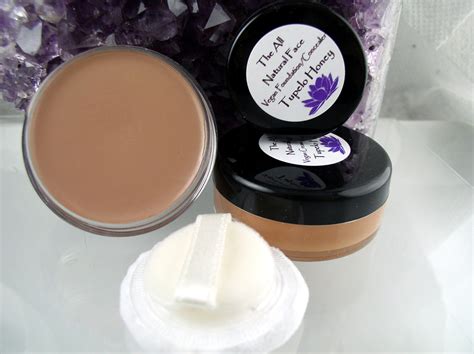 cream foundation pot   natural face