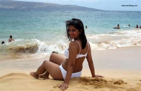 Zaib Fashion Blog Beautiful Indian Girls On Beach