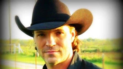 country singer daron norwood found dead in hereford apartment