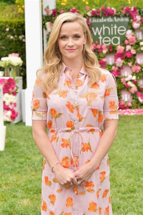 reese witherspoon as elena richardson little fires
