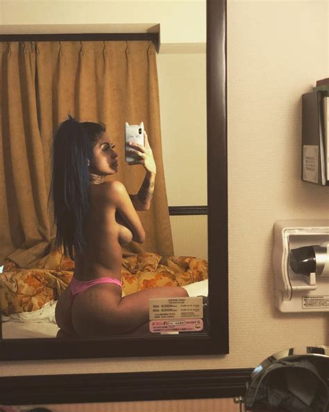 tati zaqui topless selfie and some more explicit pics the fappening