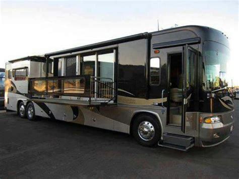 touring rv lifestyle serafini amelia rv coach luxury rv  balcony