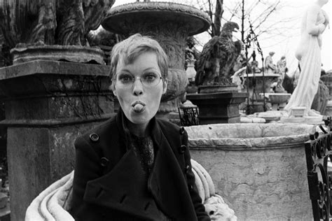 Mia Farrow Rare And Classic Photos Of A Young Actress On The Rise