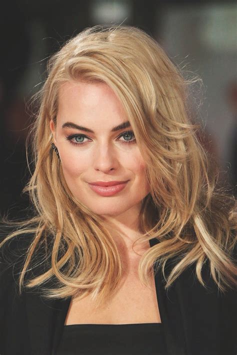Margot Robbie Nude Sexy Photos Sex Scenes And Bio All Sorts Here