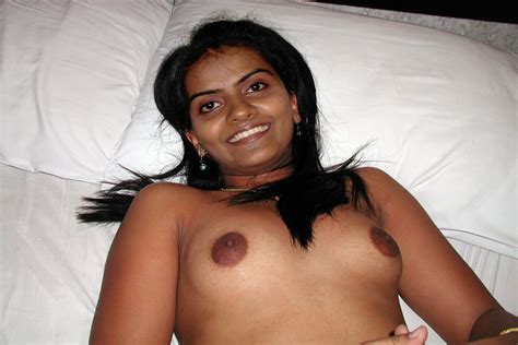 sexy indian girlfriend reshma exposed real indian gfs