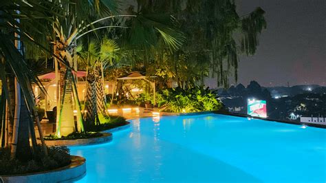 4 Rekomendasi Hotel Di Tangerang Untuk Staycation Dengan Pilihan Kolam
