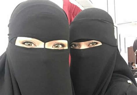 university restores niqab   criticisms greeted  ban punch