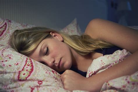 sleep and teens why nine hours matters and how to move them towards it