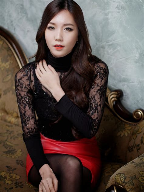 Lee Ji Min In 2 Different Outfits ~ Cute Girl Asian Girl Korean